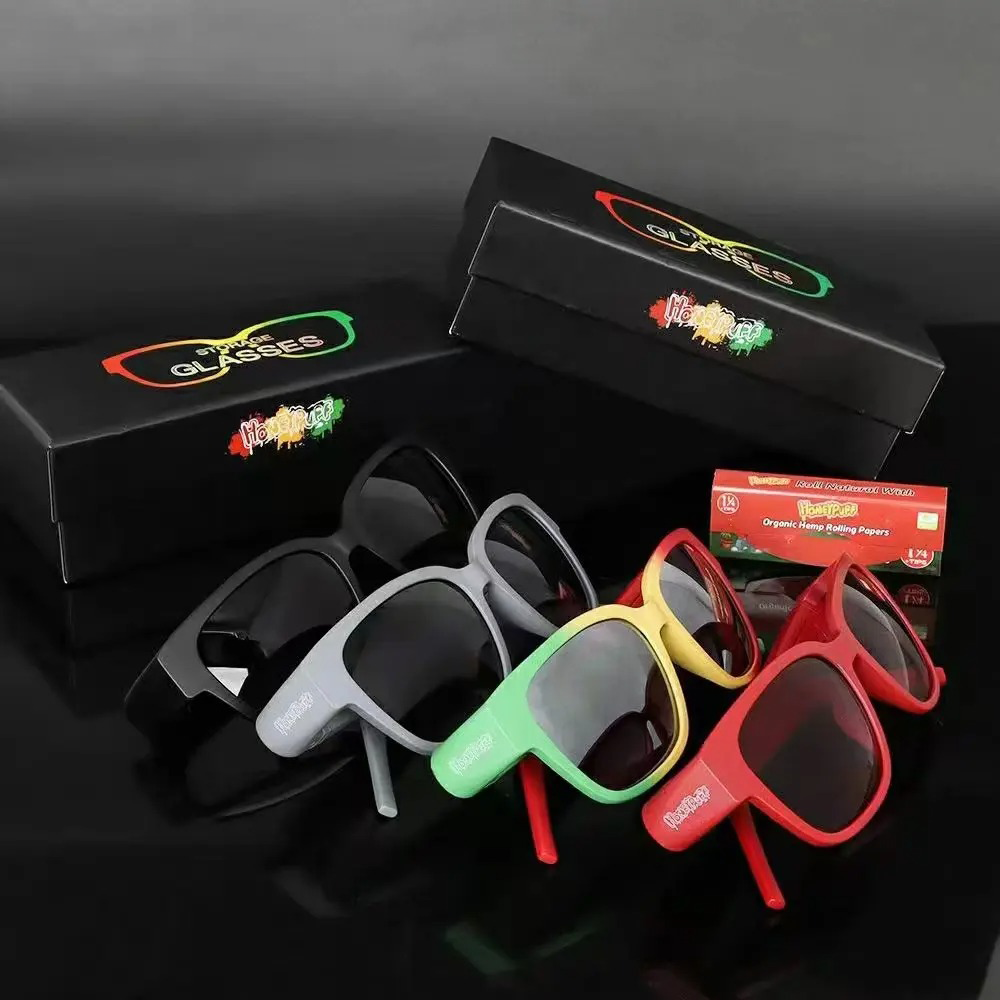 HoneyPuff™ Storage Sunglasses